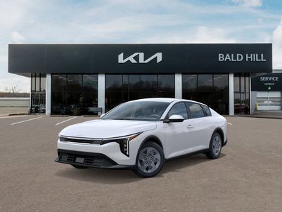 New 2025 Kia K4 LX