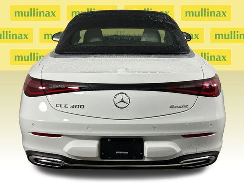 Used 2024 Mercedes-Benz CLE 300 4MATIC Cabriolet image 8