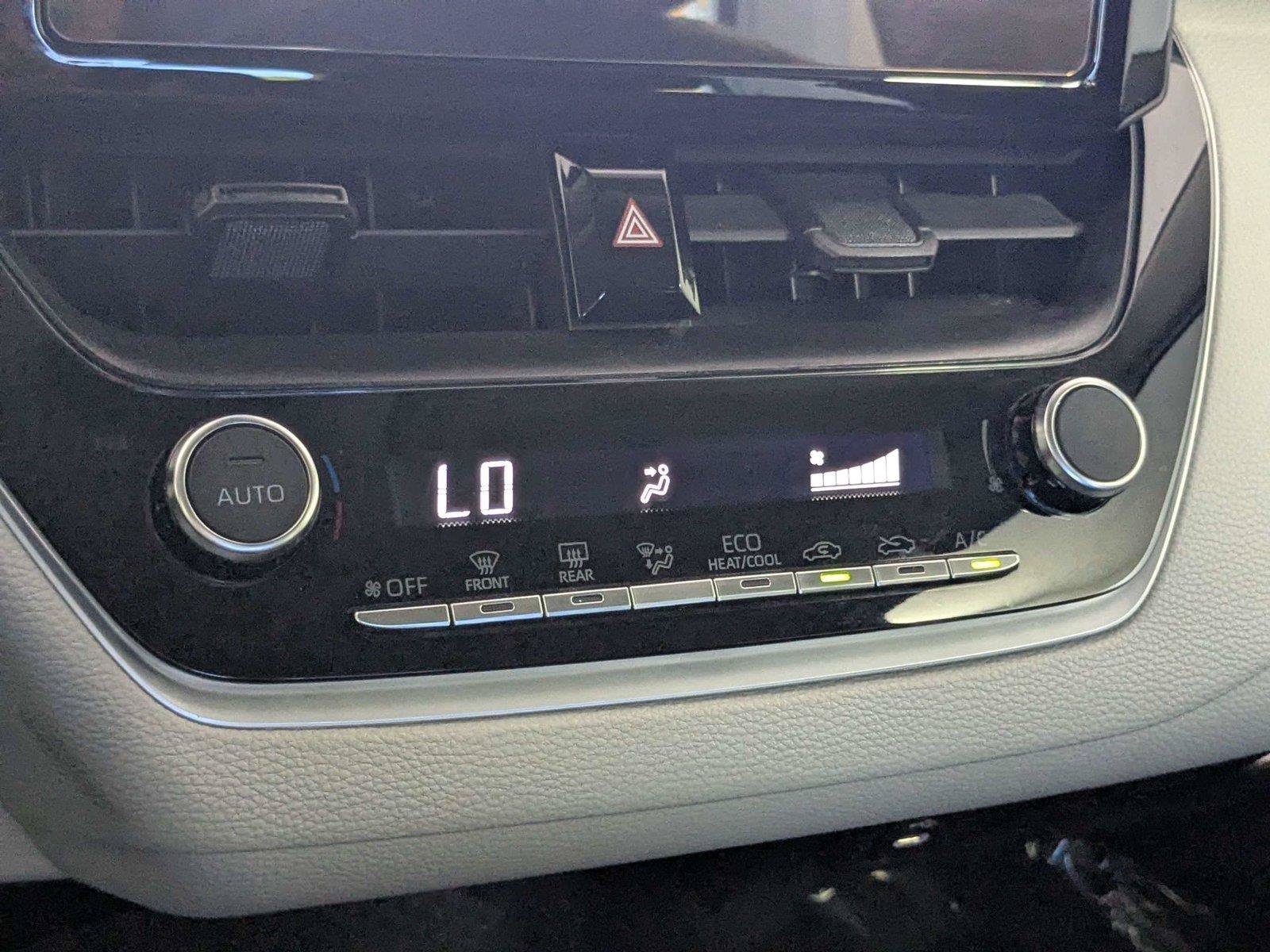 Used 2024 Toyota Corolla LE FWD image 23