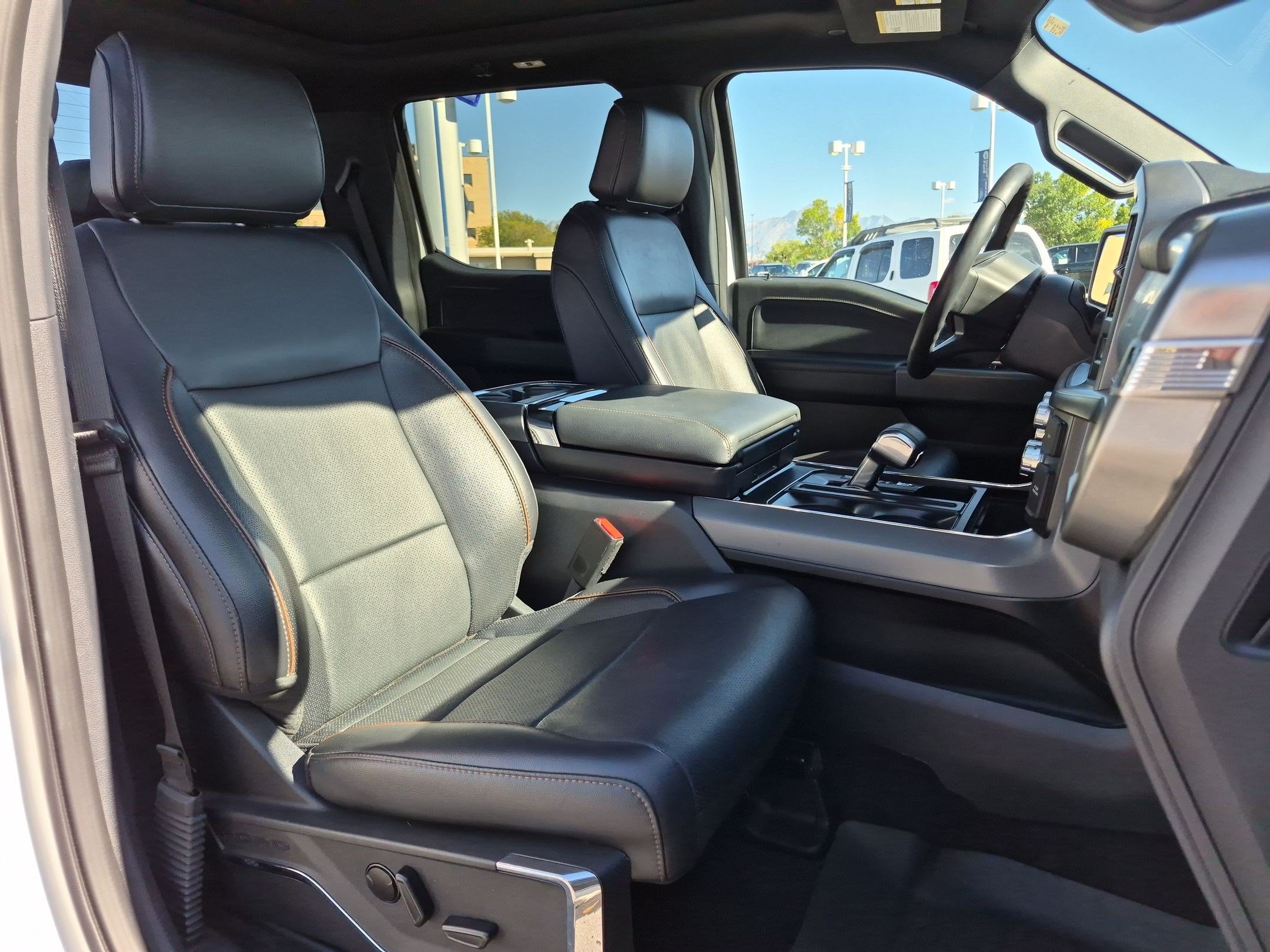 Certified 2024 Ford F150 Lariat w/ FX4 Off-Road Package AWD/4WD image 35