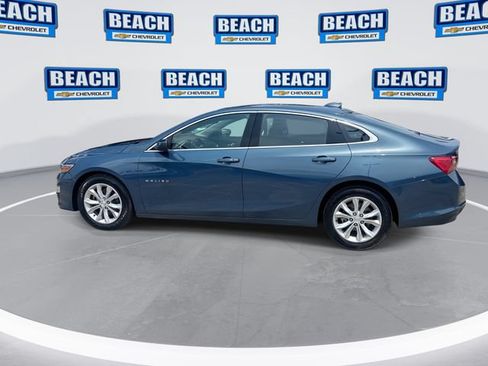 Used 2025 Chevrolet Malibu LT FWD image 5