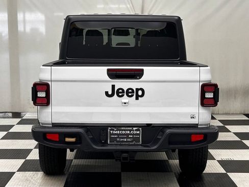 New 2026 Jeep Gladiator Sport AWD/4WD image 6