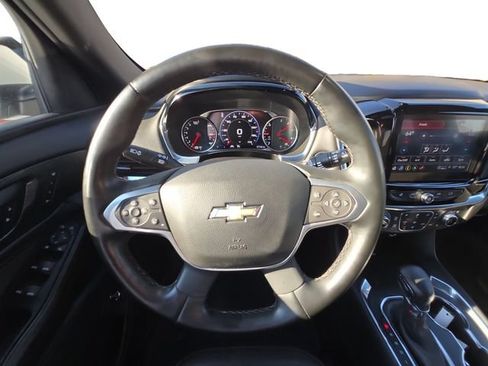 Used 2023 Chevrolet Traverse High Country AWD/4WD image 12