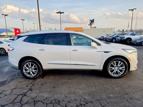 Used 2022 Buick Enclave Essence w/ Experience Buick Package image 25