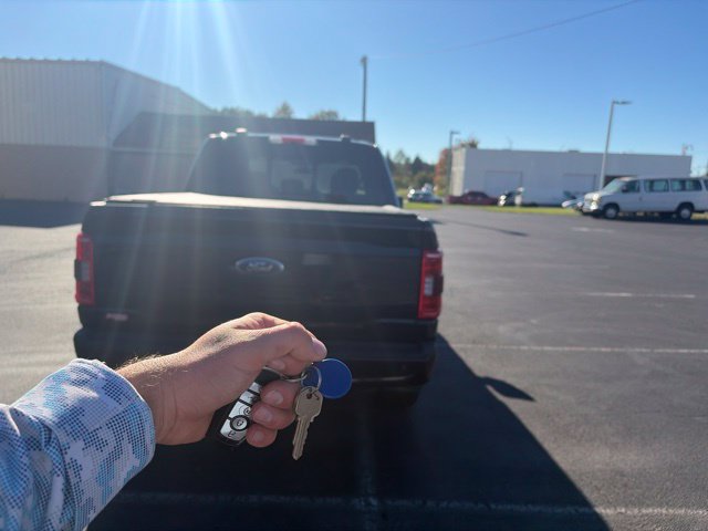 Used 2021 Ford F150 XLT w/ Equipment Group 302A High AWD/4WD image 4