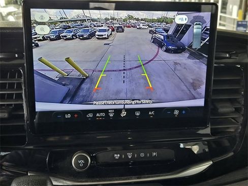 Used 2024 Ford Transit 350 XLT image 17