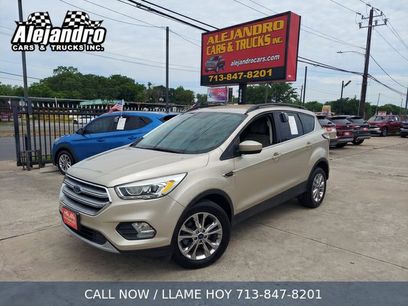 Used 2017 Ford Escape SE w/ Equipment Group 201A