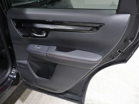 Used 2025 Honda CR-V Sport Touring image 23