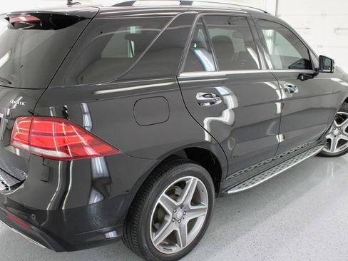 Used 2017 Mercedes-Benz GLE 400 4MATIC image 15