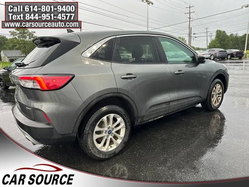 Used 2022 Ford Escape SE w/ Cold Weather Package AWD/4WD image 9