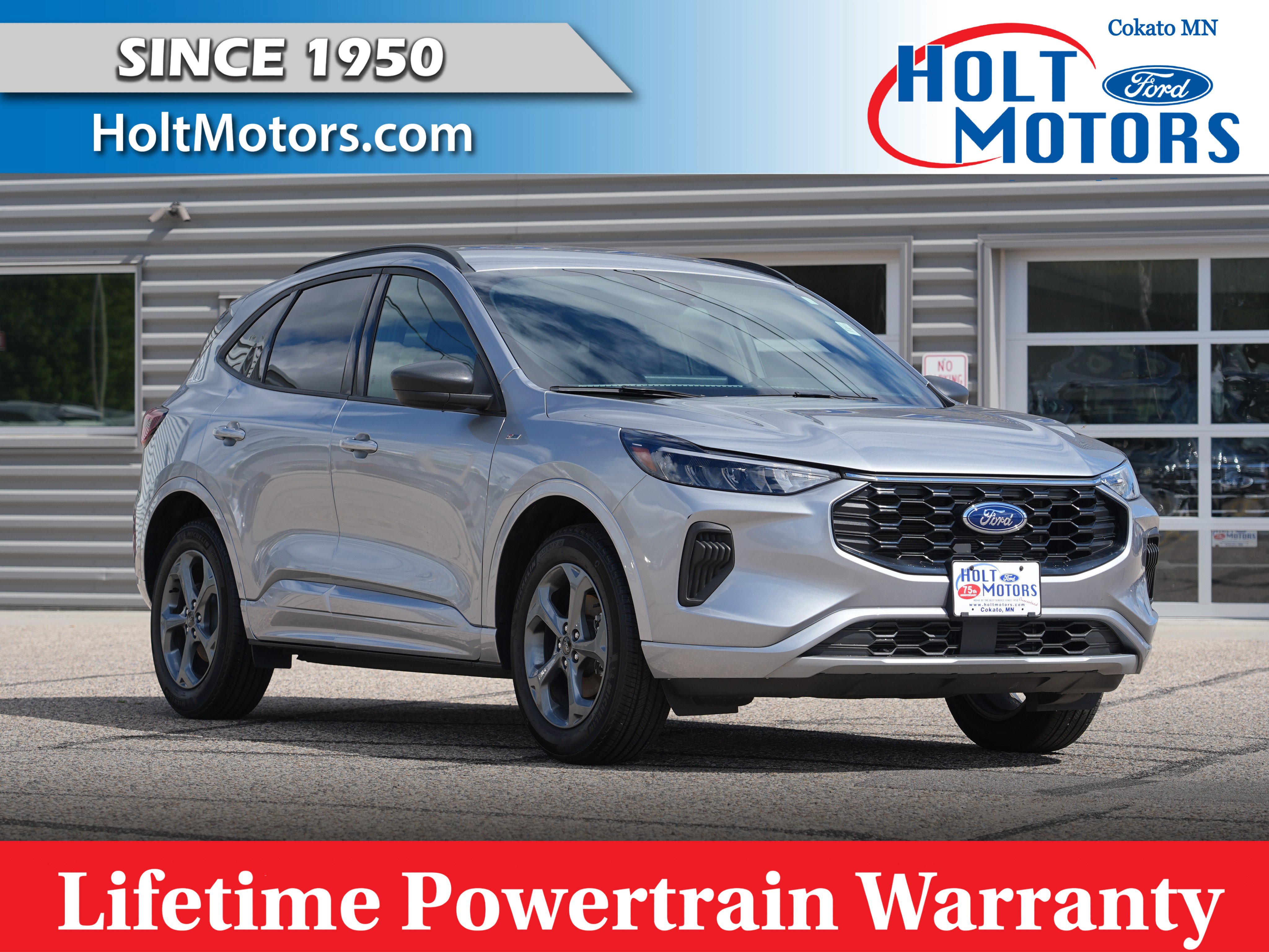 Used 2024 Ford Escape ST-Line w/ Tech Pack #1 AWD/4WD image 1