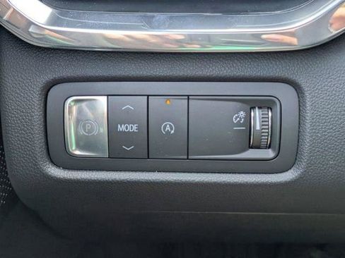 New 2026 GMC Acadia Denali Ultimate w/ LPO, Floor Liner Package FWD image 27