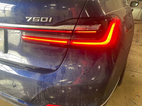 Used 2021 BMW 750i xDrive 750i xDrive w/ Executive Package image 20