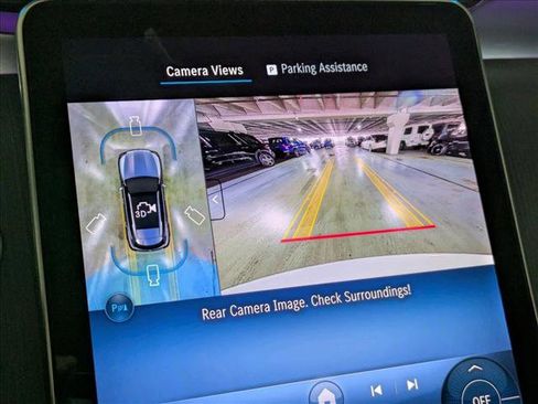 Certified 2025 Mercedes-Benz GLC 300 image 13