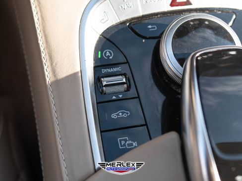 Used 2018 Mercedes-Benz S 560 Sedan image 36