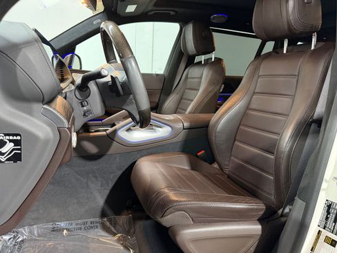 Used 2020 Mercedes-Benz GLS 580 4MATIC image 5