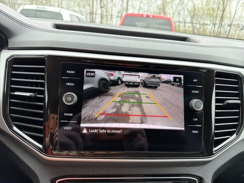 Used 2023 Volkswagen Atlas SE w/ Black Wheel Package image 19