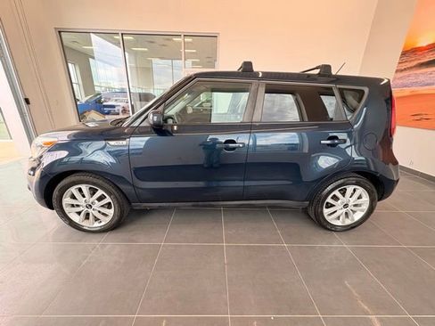 Used 2019 Kia Soul + FWD image 2