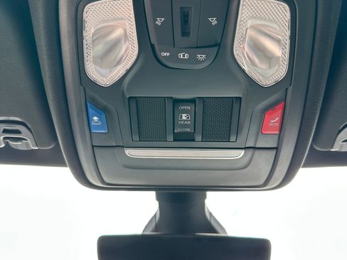 Used 2021 RAM 1500 Big Horn AWD/4WD image 17