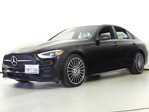 Used 2024 Mercedes-Benz C 300 Sedan image 2