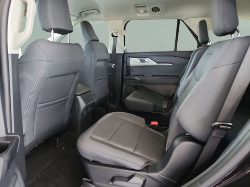 New 2026 Ford Explorer Active RWD image 17