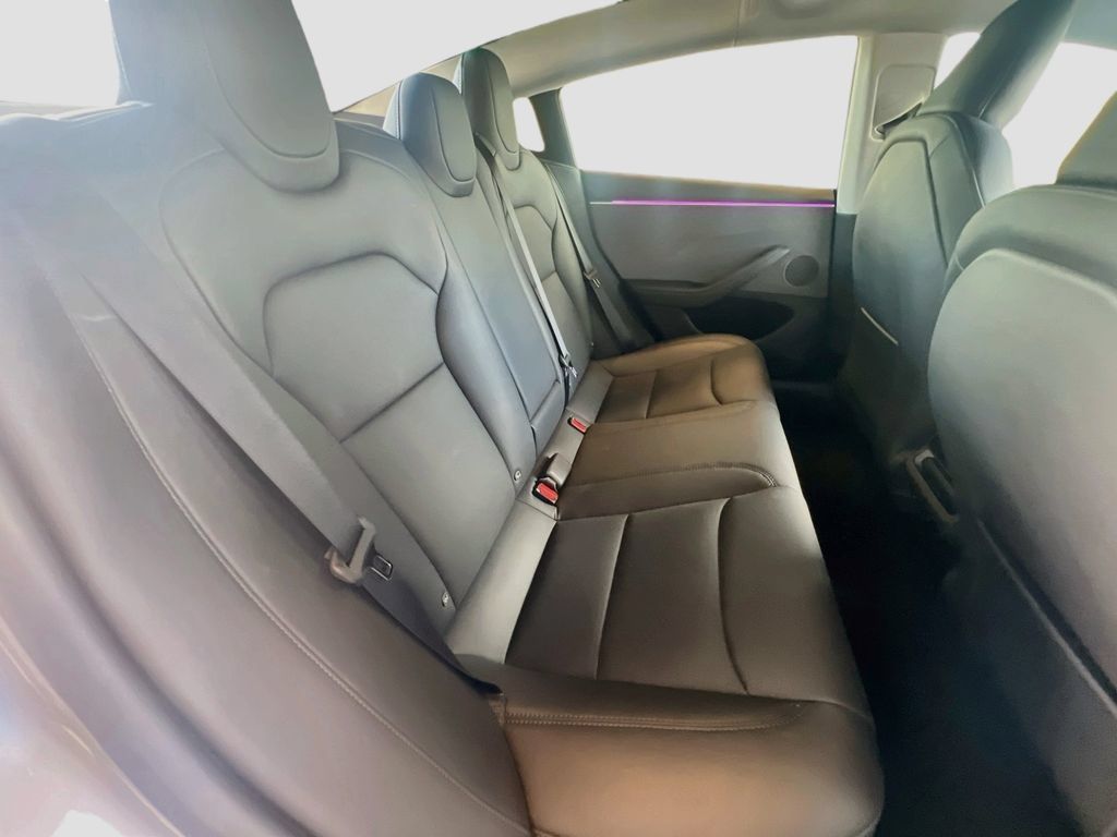 Used 2025 Tesla Model 3 Long Range RWD image 28