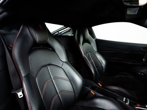 Certified 2019 Ferrari 488 GTB RWD image 52