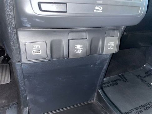 Used 2023 Honda Odyssey Elite image 29