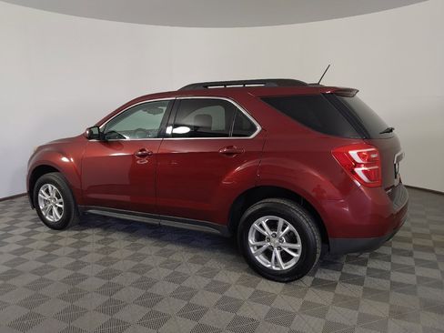 Used 2017 Chevrolet Equinox LT w/ Convenience Package FWD image 3