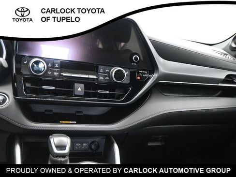 Used 2023 Toyota Highlander XSE AWD/4WD image 34