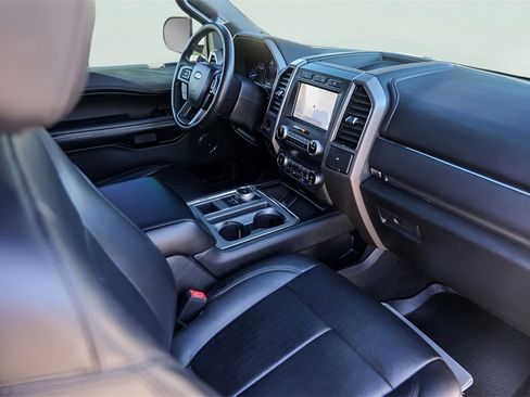 Used 2020 Ford Expedition Max XLT w/ Equipment Group 202A image 33