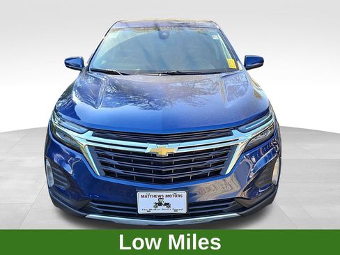Used 2022 Chevrolet Equinox LT image 2