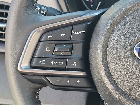 Used 2025 Subaru Outback Premium AWD/4WD image 20