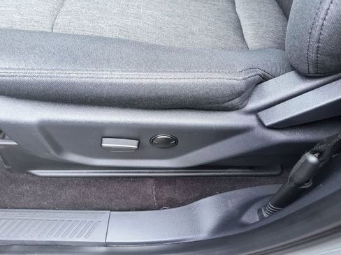 Used 2024 Ford Expedition XLT image 12