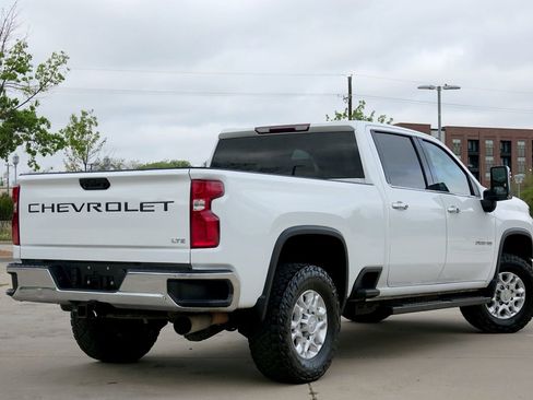 Used 2020 Chevrolet Silverado 2500 LTZ AWD/4WD image 20