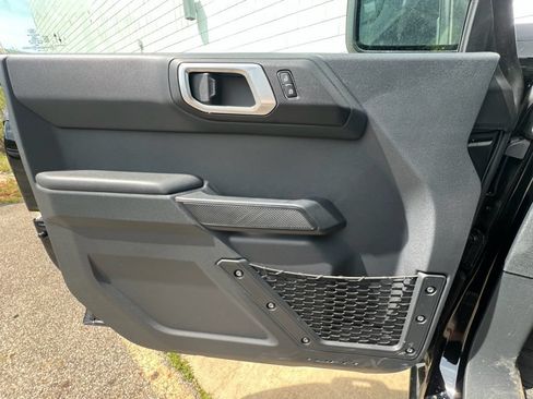 New 2026 Ford Bronco 4-Door AWD/4WD image 17