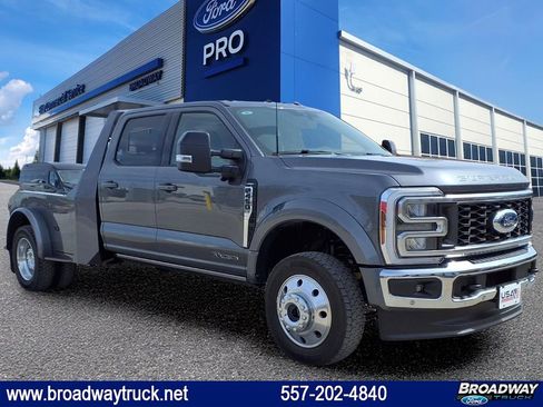 New 2025 Ford F450 Lariat w/ Lariat Ultimate Package AWD/4WD image 1