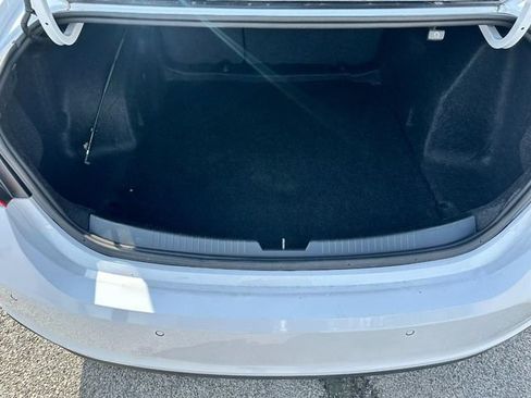 Used 2024 Chevrolet Malibu LS FWD image 5