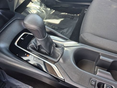 Used 2024 Toyota Corolla LE image 23