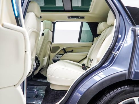 Used 2024 Land Rover Range Rover SE AWD/4WD image 39