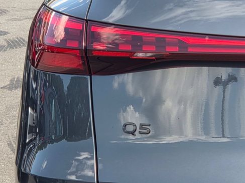 Used 2025 Audi Q5 Premium Plus AWD/4WD image 36