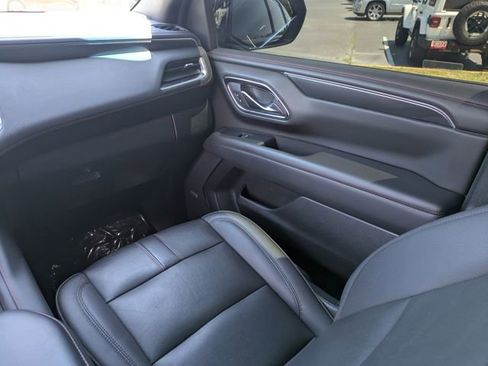 Used 2024 Chevrolet Suburban RST w/ Sport Performance Package RWD image 20