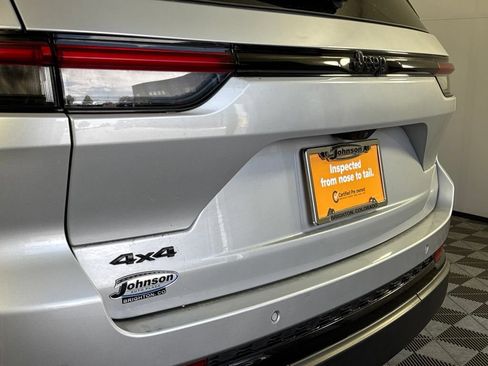 Certified 2023 Jeep Grand Cherokee Altitude AWD/4WD image 55