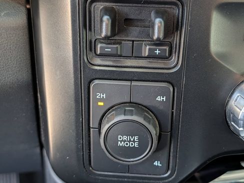 Used 2024 Ford F450 Lariat w/ Lariat Ultimate Package AWD/4WD image 18