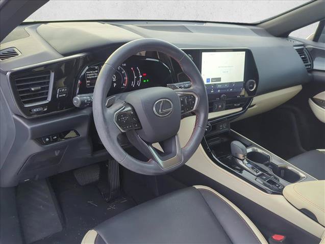 Used 2024 Lexus NX 250 FWD w/ Towing Package (2000 Lbs) image 9