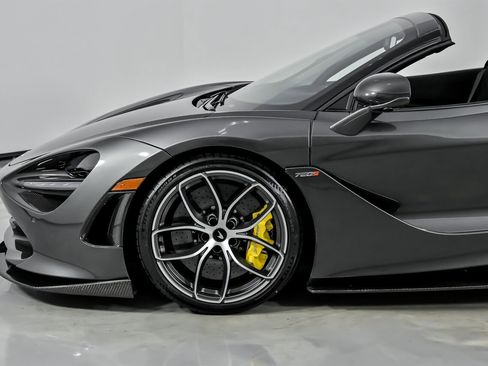 Used 2019 McLaren 720S Performance image 12