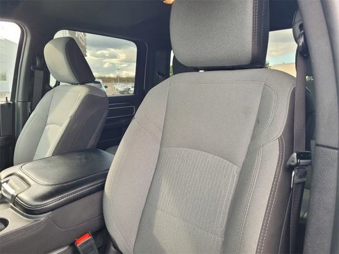 Used 2024 RAM 2500 Big Horn image 12