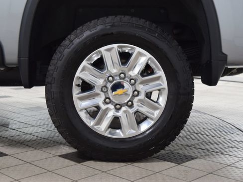 Used 2025 Chevrolet Silverado 2500 High Country w/ Z71 Off-Road Package AWD/4WD image 29
