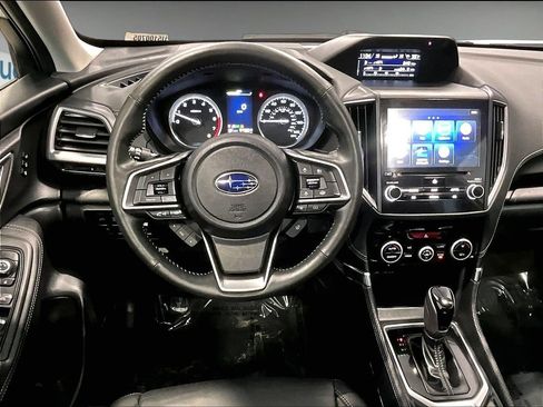 Used 2023 Subaru Forester Touring image 17
