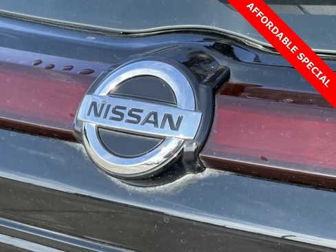 Used 2021 Nissan Kicks SV image 7